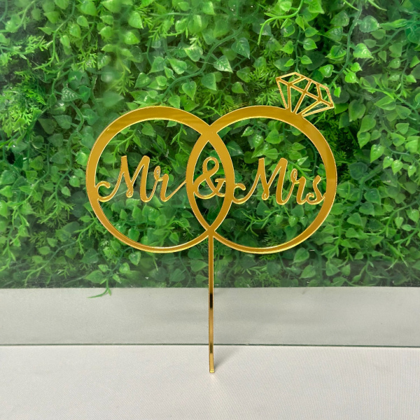 Mr & Mrs Cake Topper